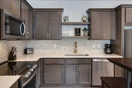 Holiday home East Nash Homey Retreat For 32 Guests! Nashville