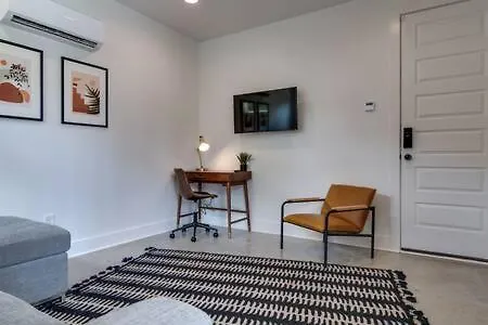 East Nash Homey Retreat For 32 Guests! Nashville 0*,  United States